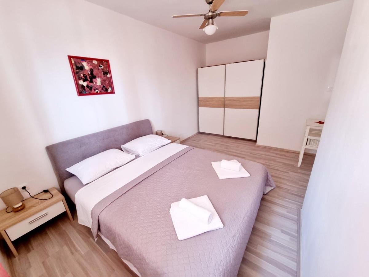 Apartmani Mw, Crveni Apartman 巴斯卡 外观 照片